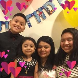 Meet your Posher, Agustina